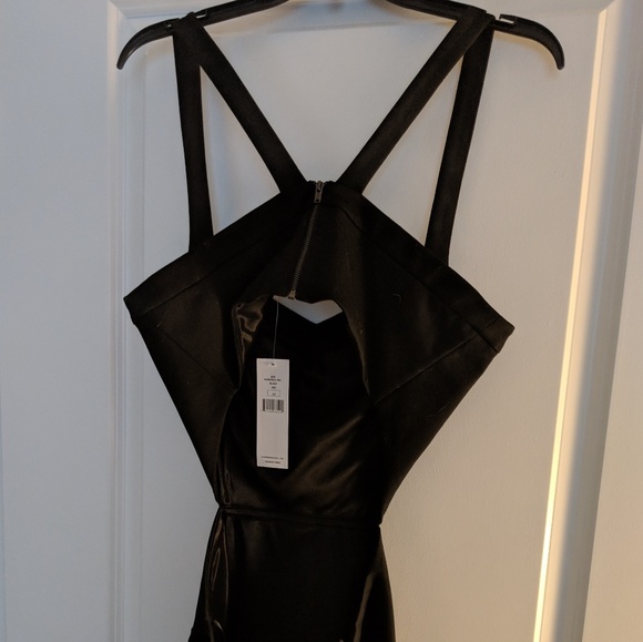 NWT BCBGenerarion cut out dress - Picture 2 of 8